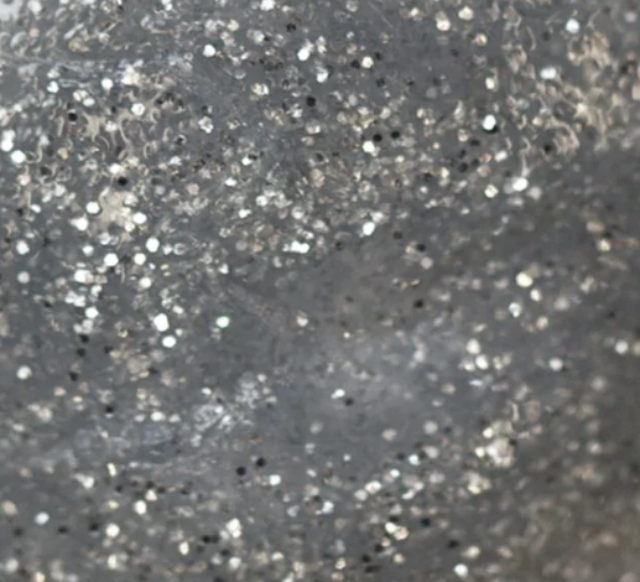 Glitter Drops - Silver Moondust by Nuvo